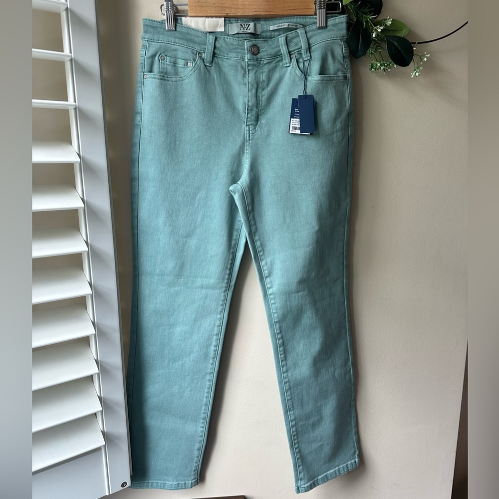 Nic+Zoe Mid Rise Jeans NWT